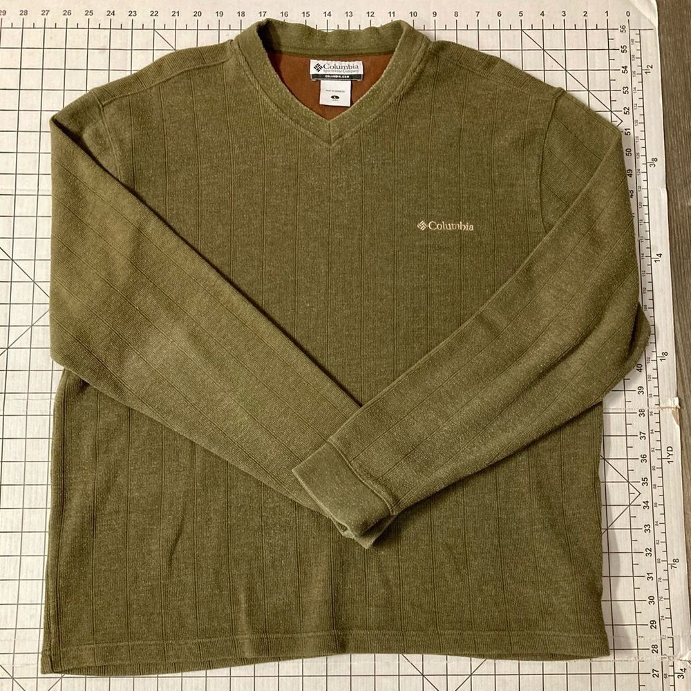 Columbia Men’s Large Green V-Neck‎ Sweater